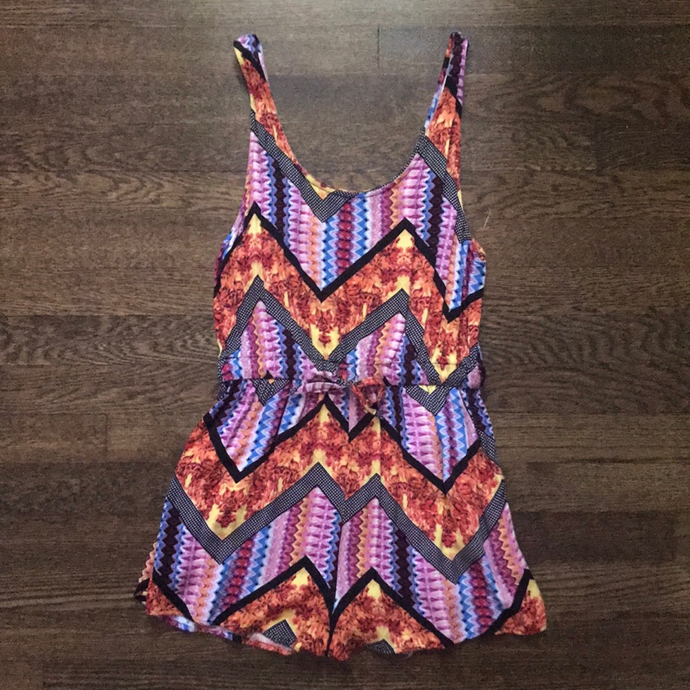 Mink Pink Romper | Size Medium (XS)